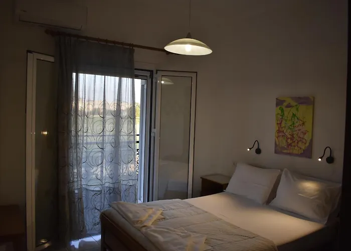 Отель Katerinas Private 2*