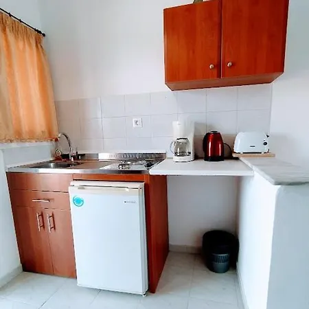 Katerinas Private 2* Kalamákion