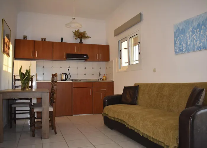 Katerinas Private Hotel 2*