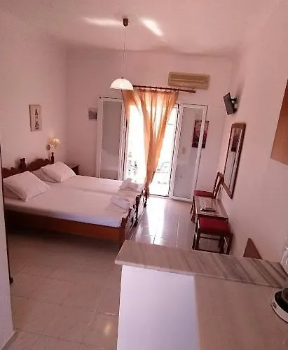 Katerinas Private Hotel 2*